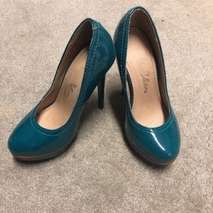 Teal Heels